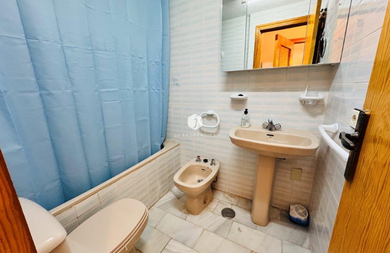 Segunda mano - Apartamento / piso -
La Mata - Costa Blanca