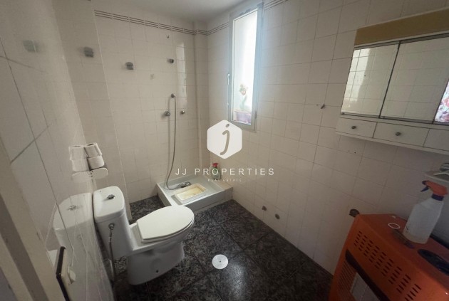 D'occasion - Appartement -
Torrevieja - Costa Blanca