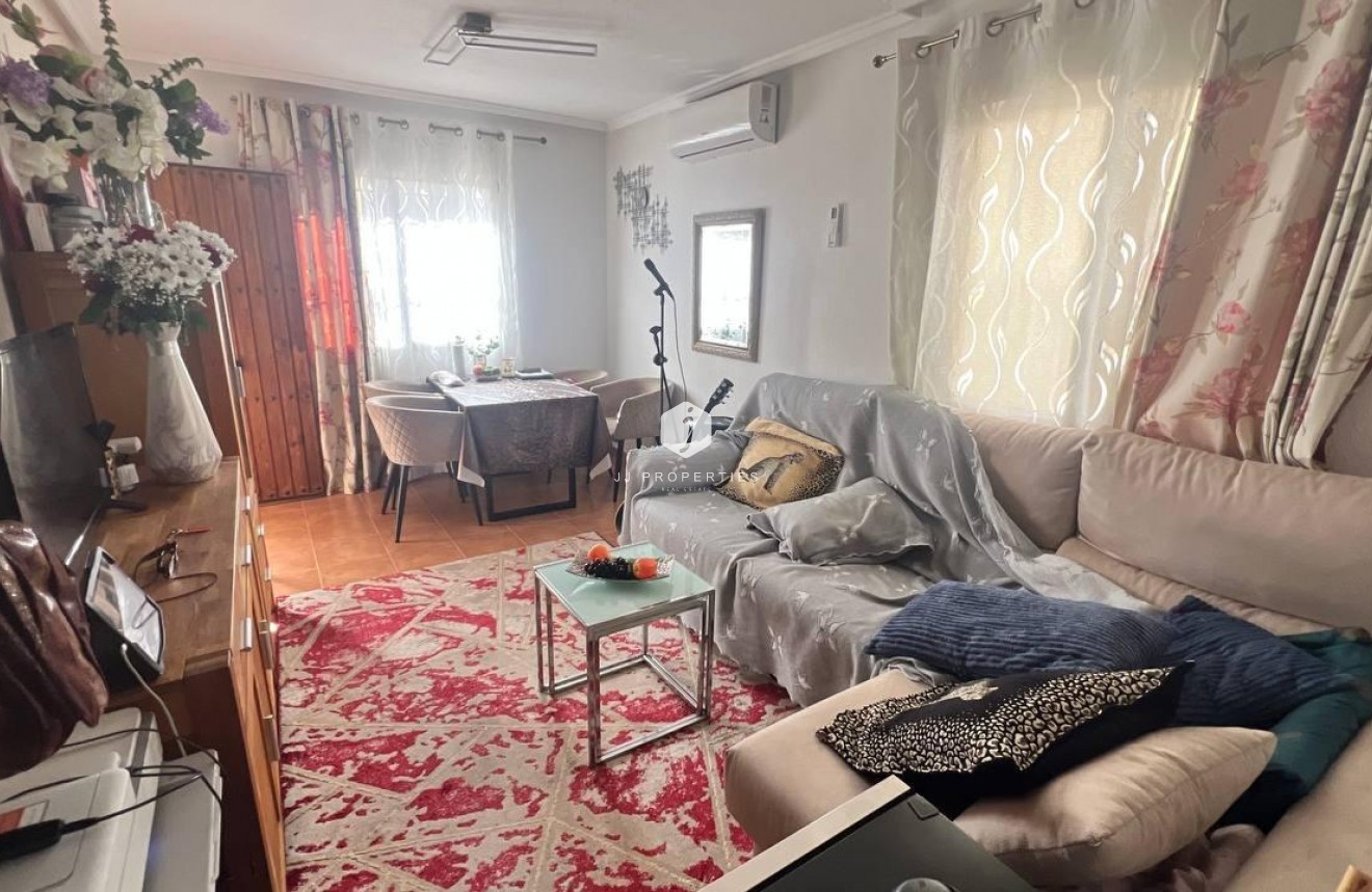 D'occasion - Chalet -
Orihuela Costa - Los Almendros-la Florida