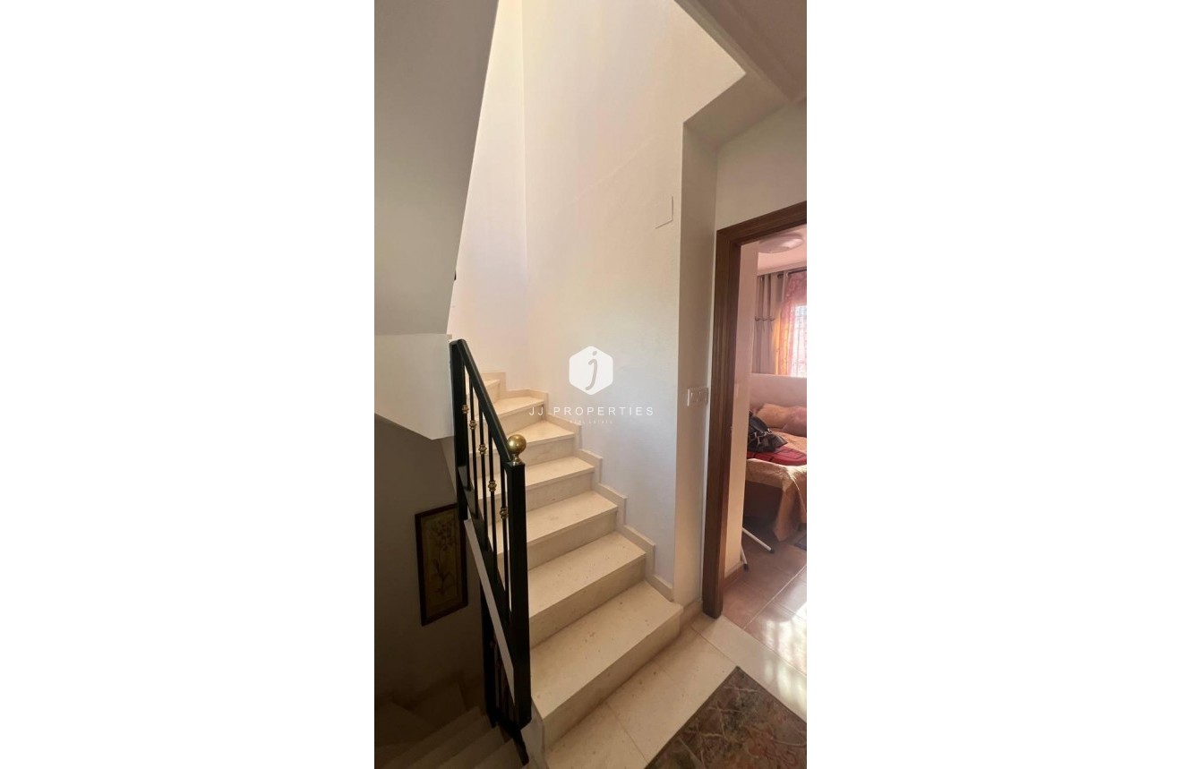 D'occasion - Chalet -
Orihuela Costa - Los Almendros-la Florida