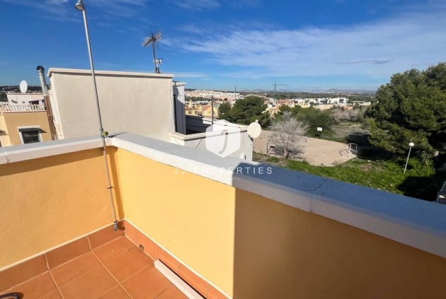 D'occasion - Chalet -
Orihuela Costa - Los Almendros-la Florida