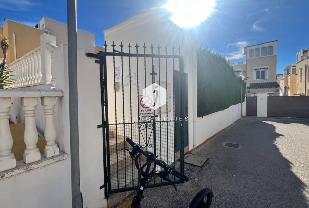 D'occasion - Chalet -
Orihuela Costa - Los Almendros-la Florida