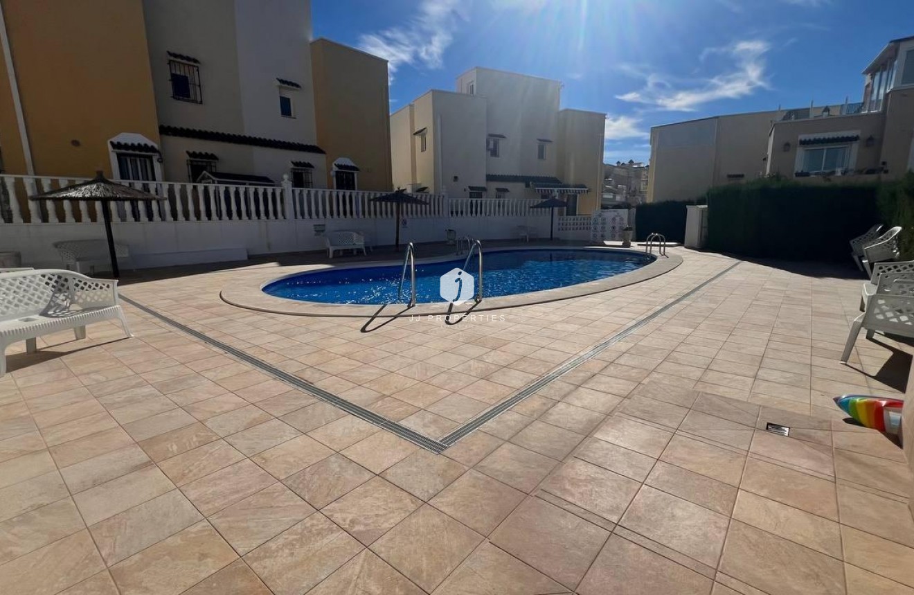 D'occasion - Chalet -
Orihuela Costa - Los Almendros-la Florida