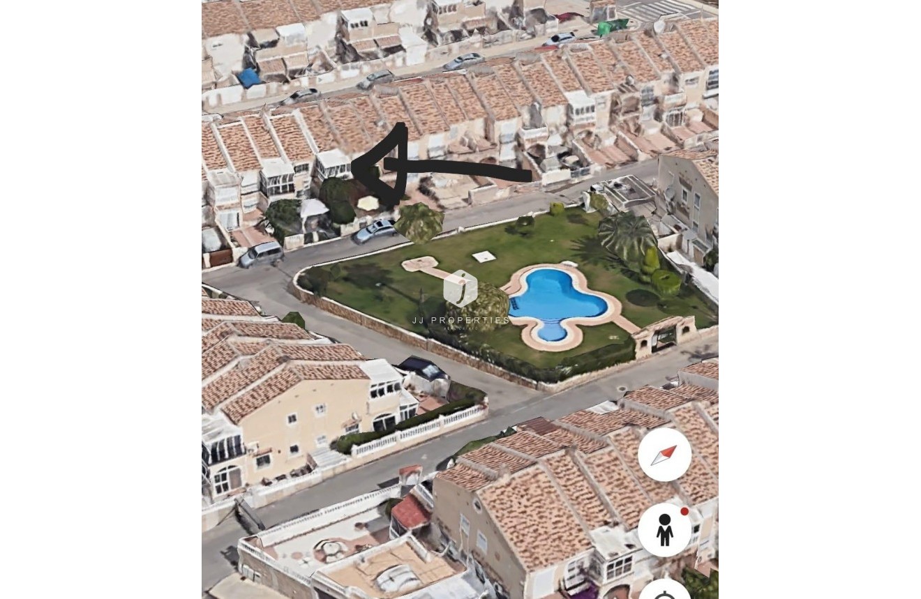 Segunda mano - Chalet -
Torrevieja - aguas nuevas