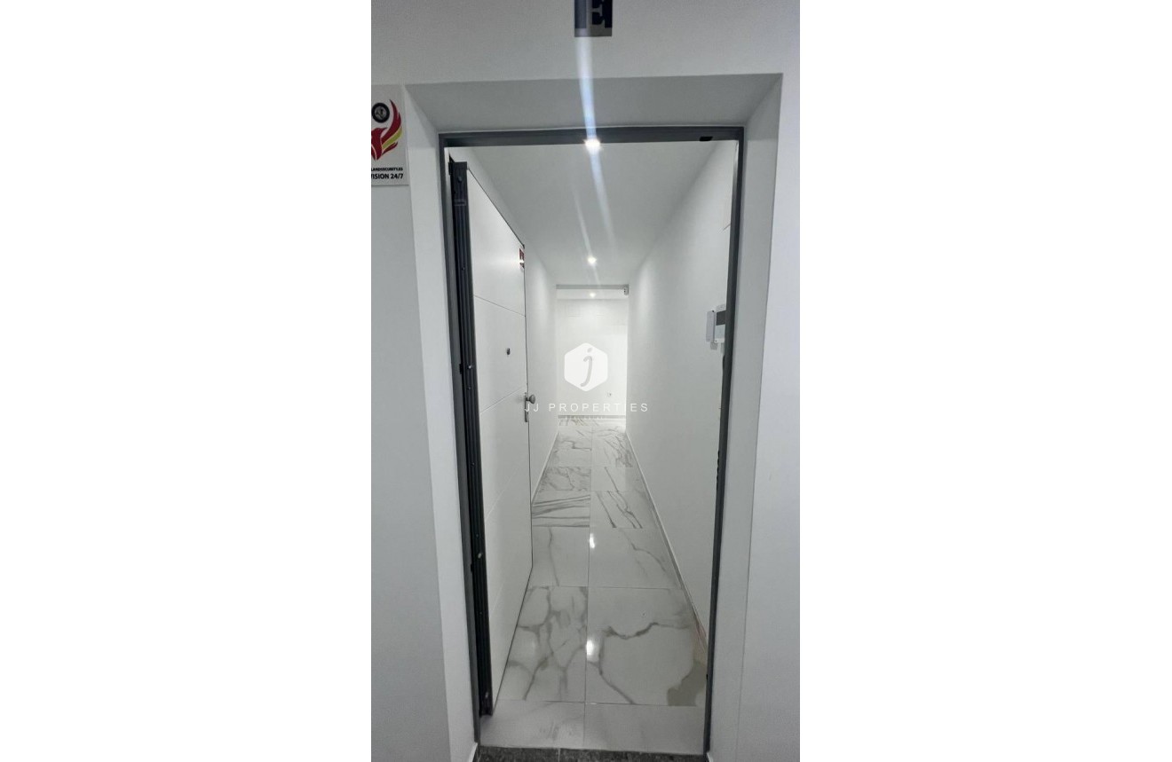 D'occasion - Appartement -
Torrevieja - PARQUE DE LAS NACIONES