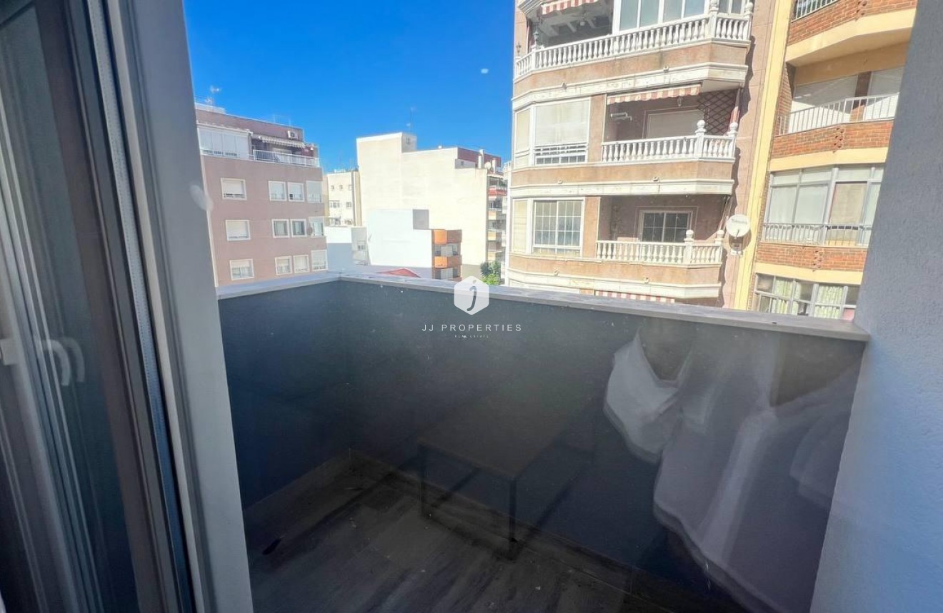 D'occasion - Appartement -
Torrevieja - PARQUE DE LAS NACIONES