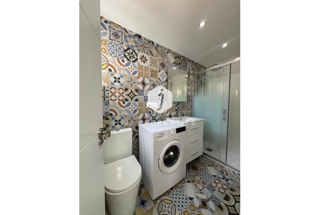 Segunda mano - Apartamento / piso -
Torrevieja - Centro