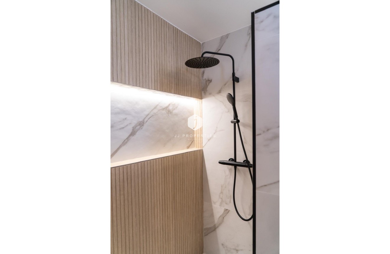 Segunda mano - Ático -
Orihuela Costa - La Regia