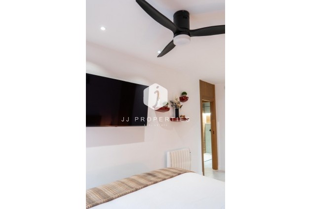 Tweedehands - Appartement / flat -
Torrevieja - La veleta