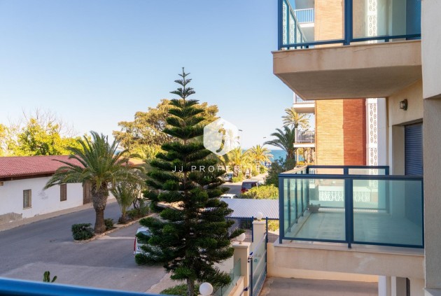 Tweedehands - Appartement / flat -
Torrevieja - La veleta