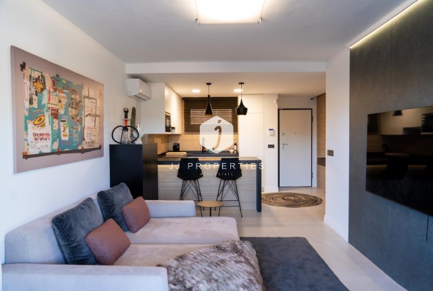 Tweedehands - Appartement / flat -
Torrevieja - La veleta