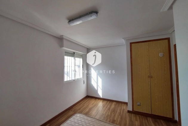 Segunda mano - Villa -
Torrevieja - Costa Blanca