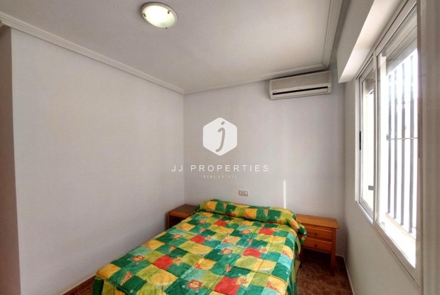 Segunda mano - Villa -
Torrevieja - Costa Blanca