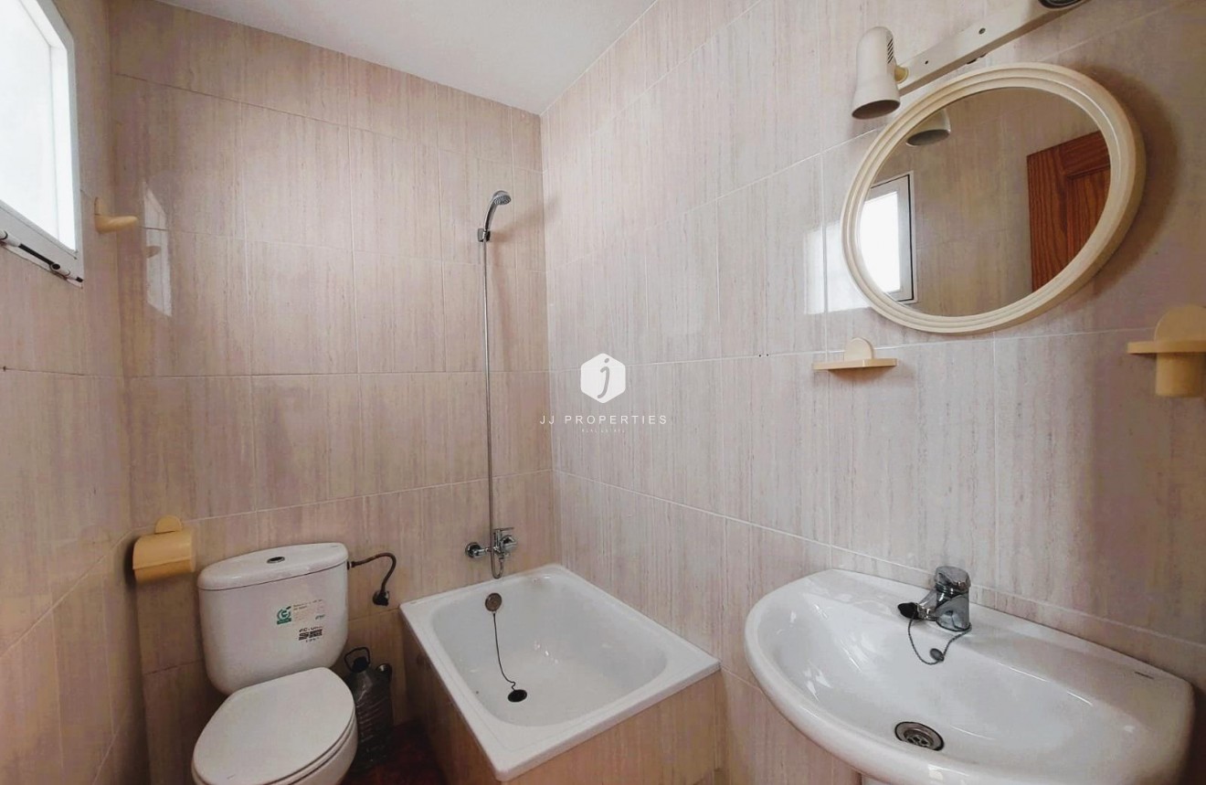 Segunda mano - Villa -
Torrevieja - Costa Blanca