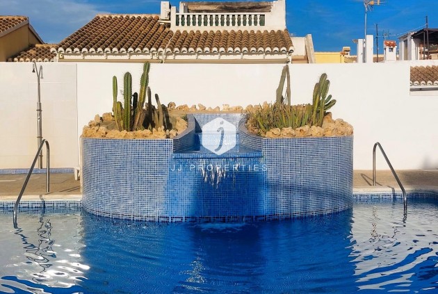 Segunda mano - Villa -
Torrevieja - Costa Blanca