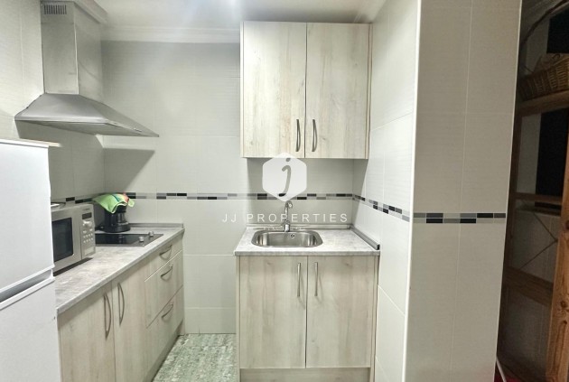 Segunda mano - Ático -
Torrevieja