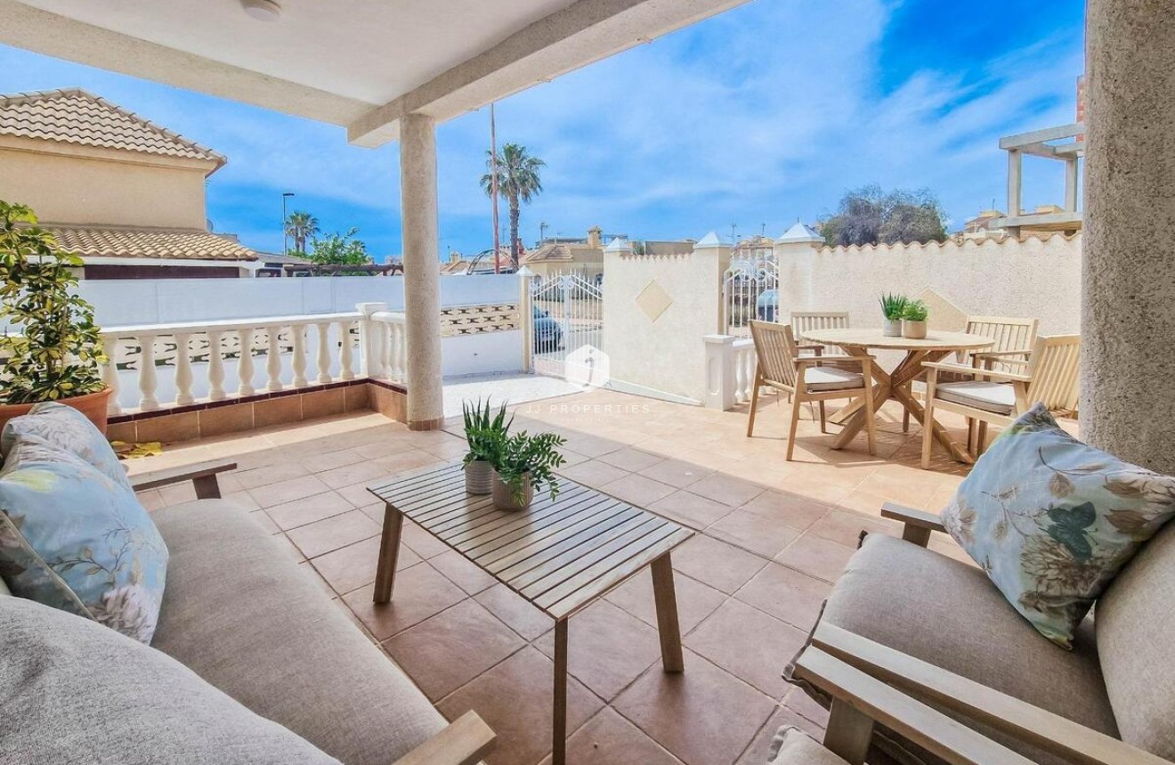 Segunda mano - Bungalow -
Torrevieja - Costa Blanca
