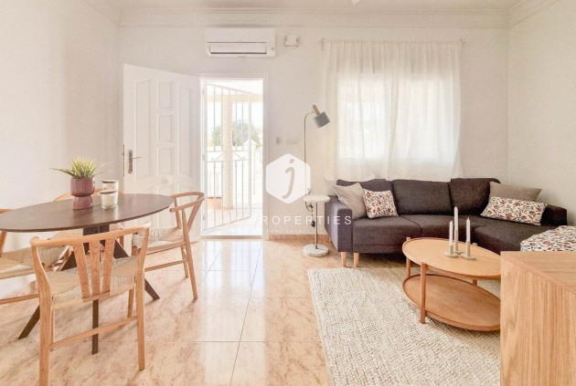 Segunda mano - Bungalow -
Torrevieja - Costa Blanca
