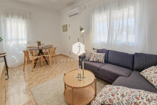 Segunda mano - Bungalow -
Torrevieja - Costa Blanca