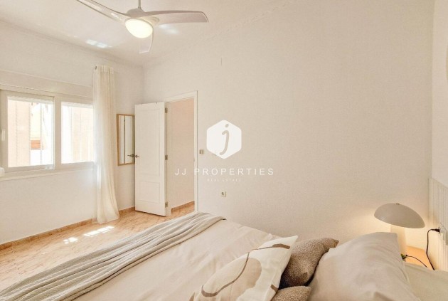 Segunda mano - Bungalow -
Torrevieja - Costa Blanca