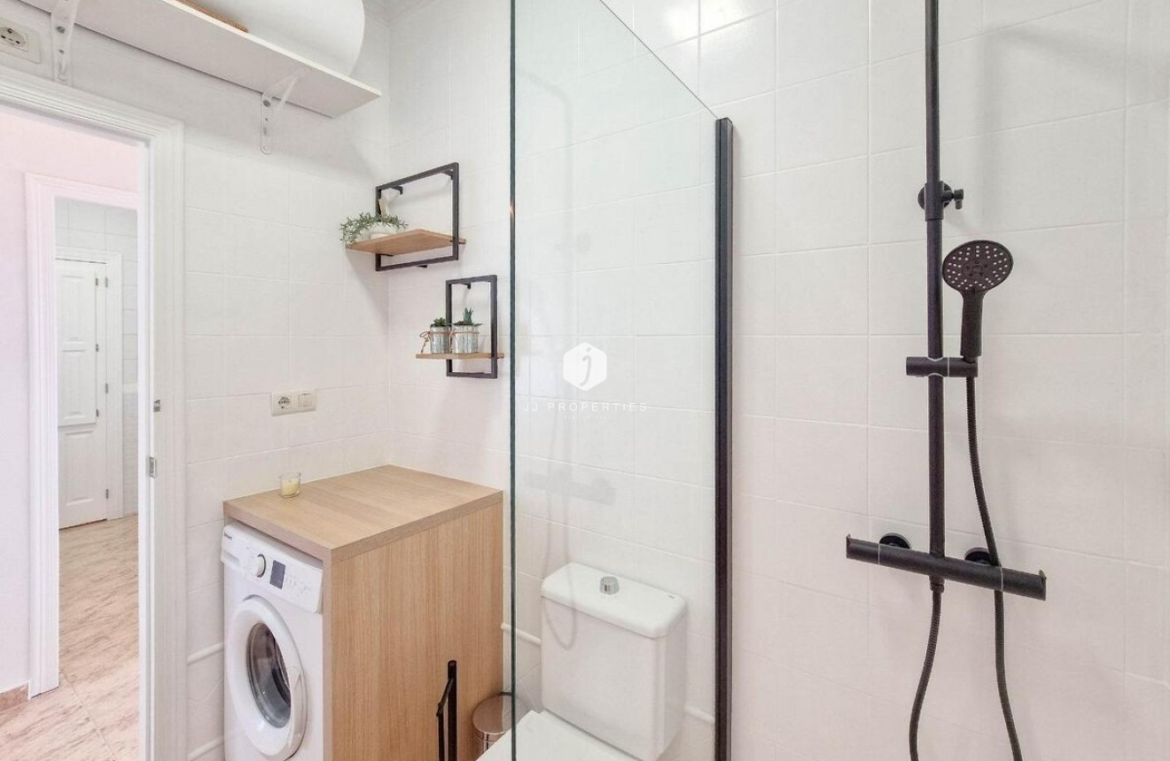 Segunda mano - Bungalow -
Torrevieja - Costa Blanca