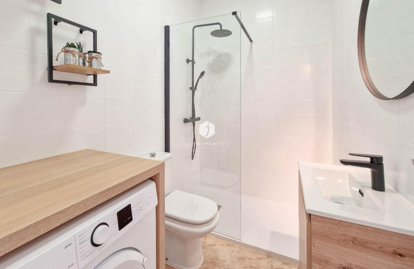 Segunda mano - Bungalow -
Torrevieja - Costa Blanca