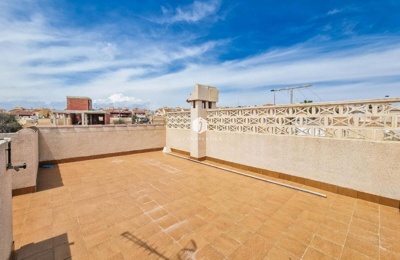 Segunda mano - Bungalow -
Torrevieja - Costa Blanca