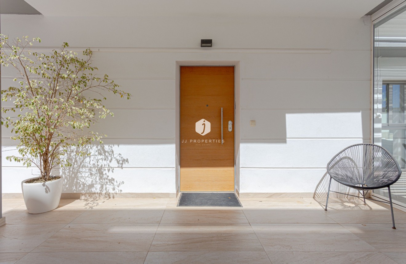 Segunda mano - Villa -
Orihuela Costa - Costa Blanca