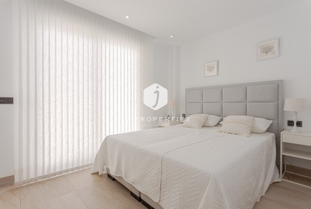 Segunda mano - Villa -
Orihuela Costa - Costa Blanca