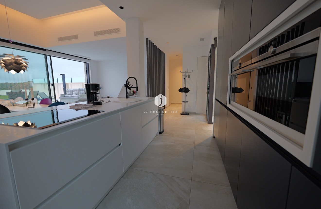 Segunda mano - Villa -
Rojales - Inland