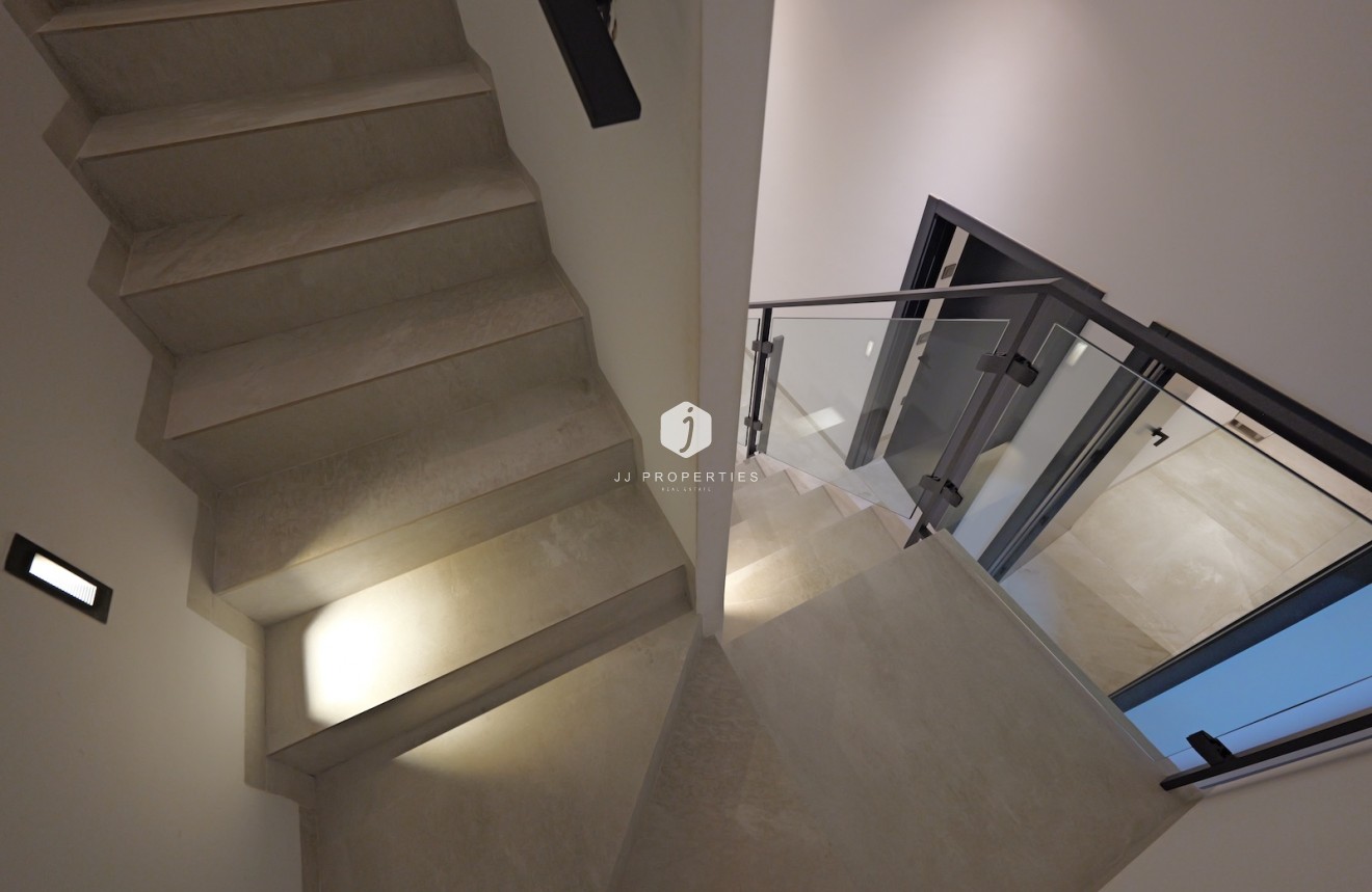 Segunda mano - Villa -
Rojales - Inland