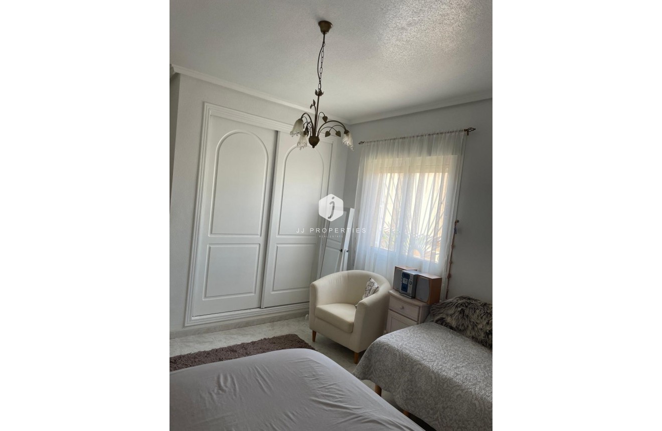 Z drugiej ręki - Villa -
Rojales