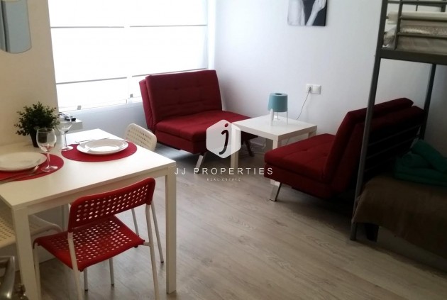 Tweedehands - Appartement / flat -
Torrevieja - Playa del Cura