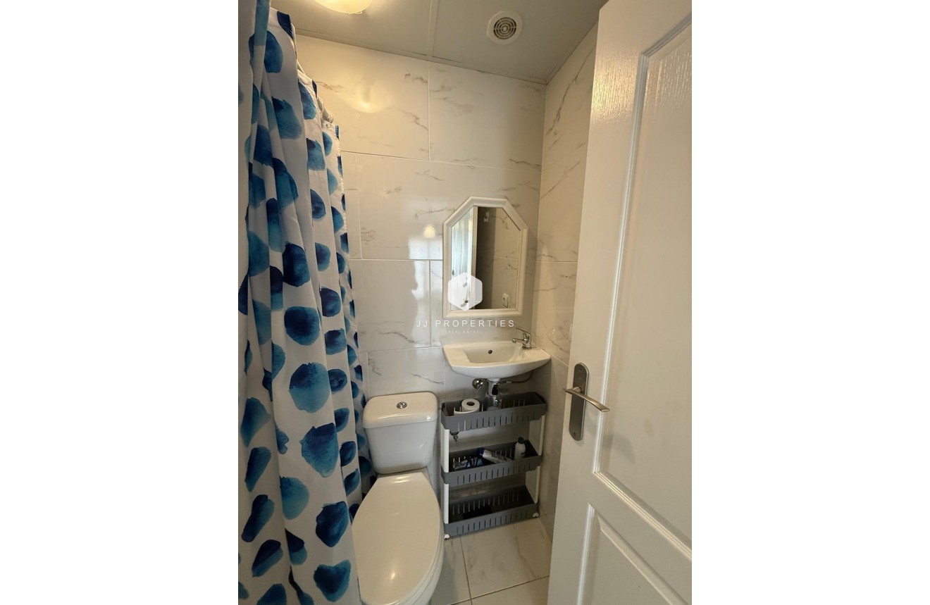 Segunda mano - Apartamento / piso -
Torrevieja - Playa del Cura