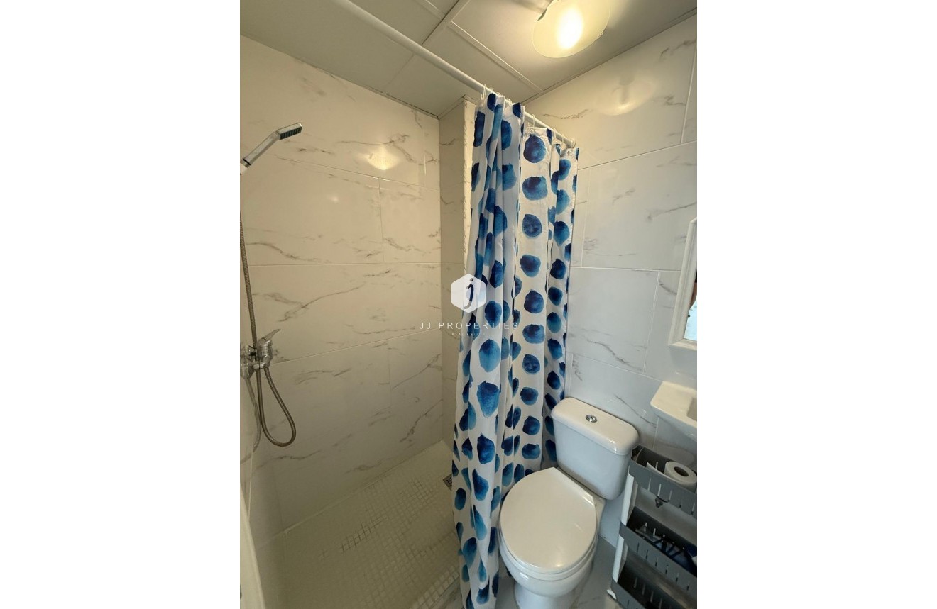 Segunda mano - Apartamento / piso -
Torrevieja - Playa del Cura