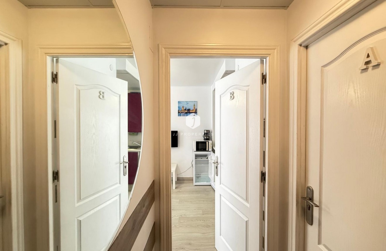 Segunda mano - Apartamento / piso -
Torrevieja - Playa del Cura