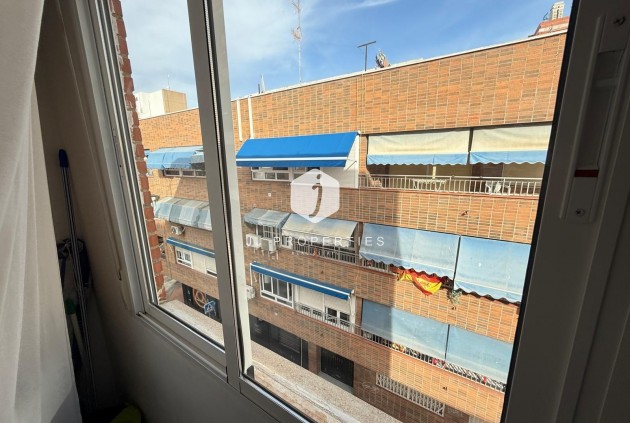 Segunda mano - Apartamento / piso -
Torrevieja - Playa del Cura