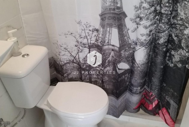 Segunda mano - Apartamento / piso -
Torrevieja - Playa del Cura