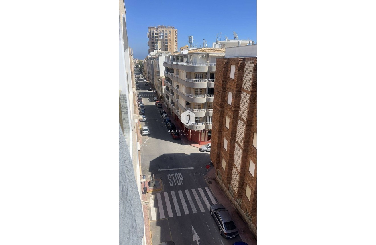 Tweedehands - Penthouse -
Torrevieja - Centro