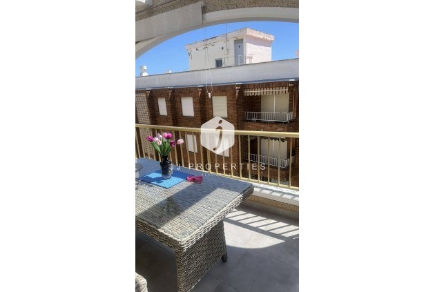 Tweedehands - Penthouse -
Torrevieja - Centro