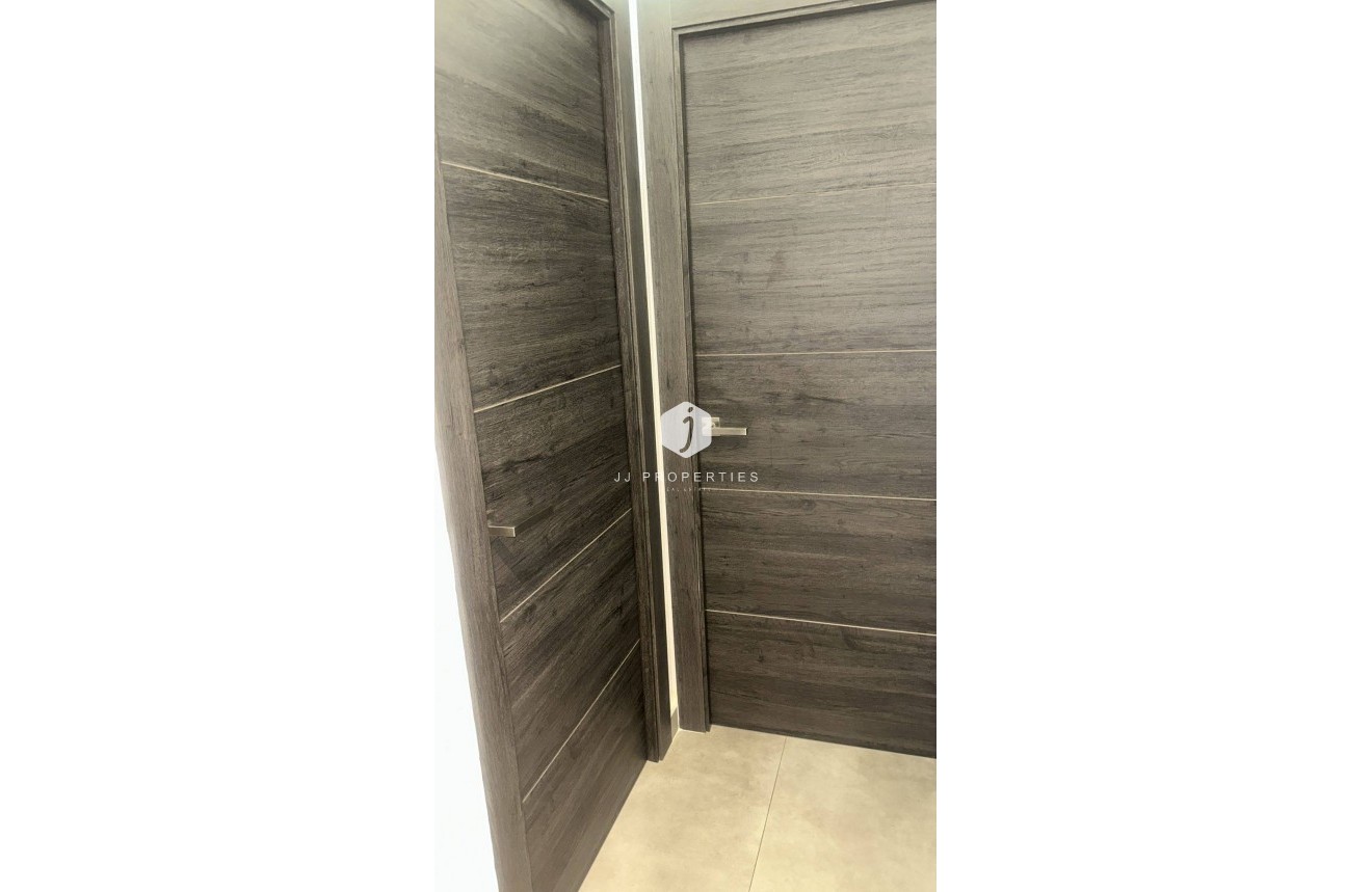 Tweedehands - Penthouse -
Torrevieja - Centro