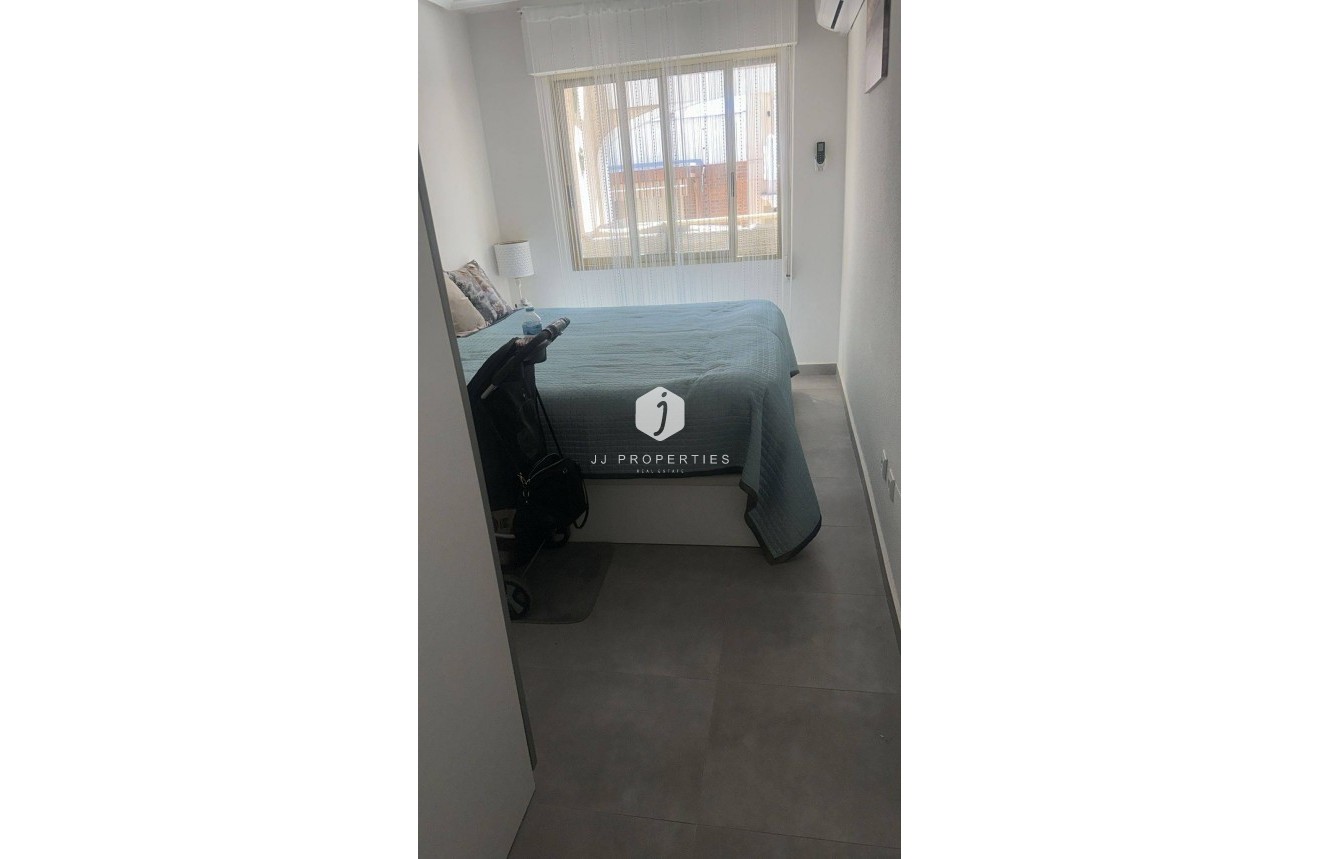 Tweedehands - Penthouse -
Torrevieja - Centro