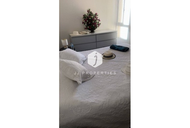 Tweedehands - Penthouse -
Torrevieja - Centro