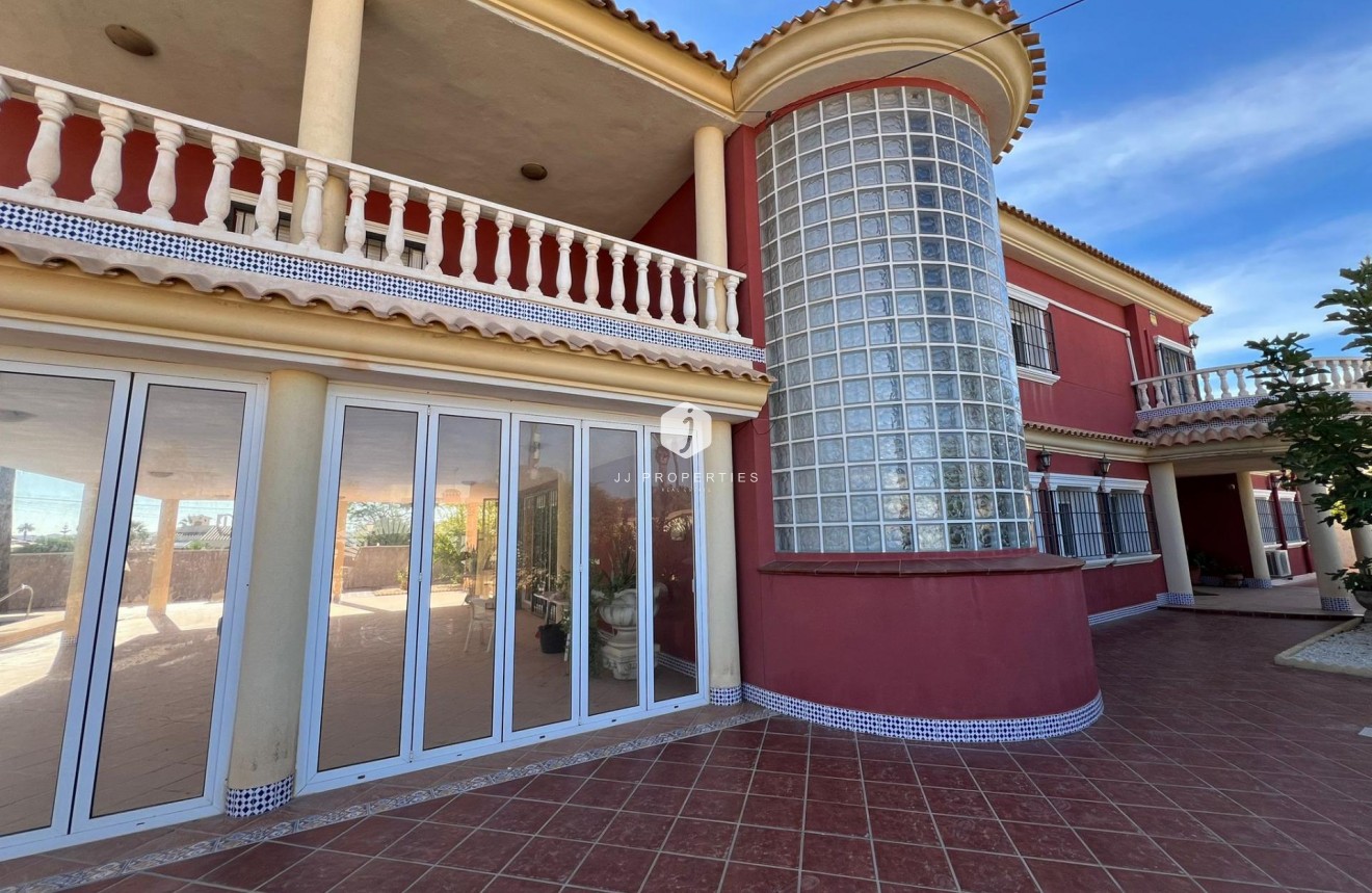 D'occasion - Villa -
Torrevieja - Torreta Florida