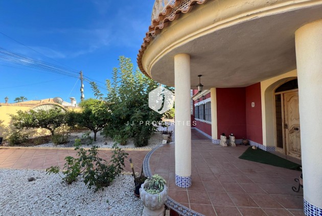 D'occasion - Villa -
Torrevieja - Torreta Florida