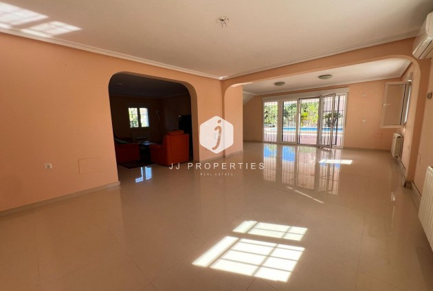 D'occasion - Villa -
Torrevieja - Torreta Florida