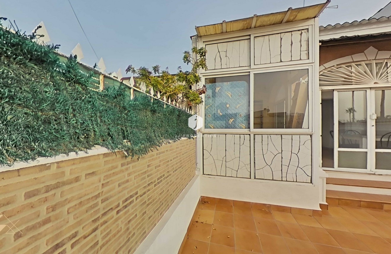 Segunda mano - Villa -
Torrevieja - San luis