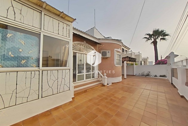 Segunda mano - Villa -
Torrevieja - San luis
