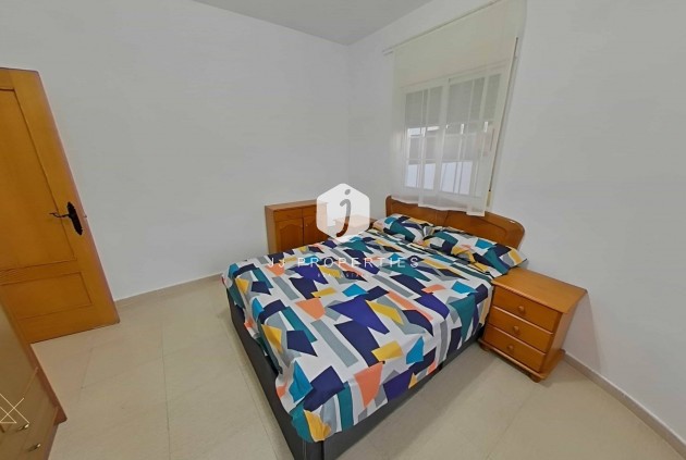 Segunda mano - Villa -
Torrevieja - San luis