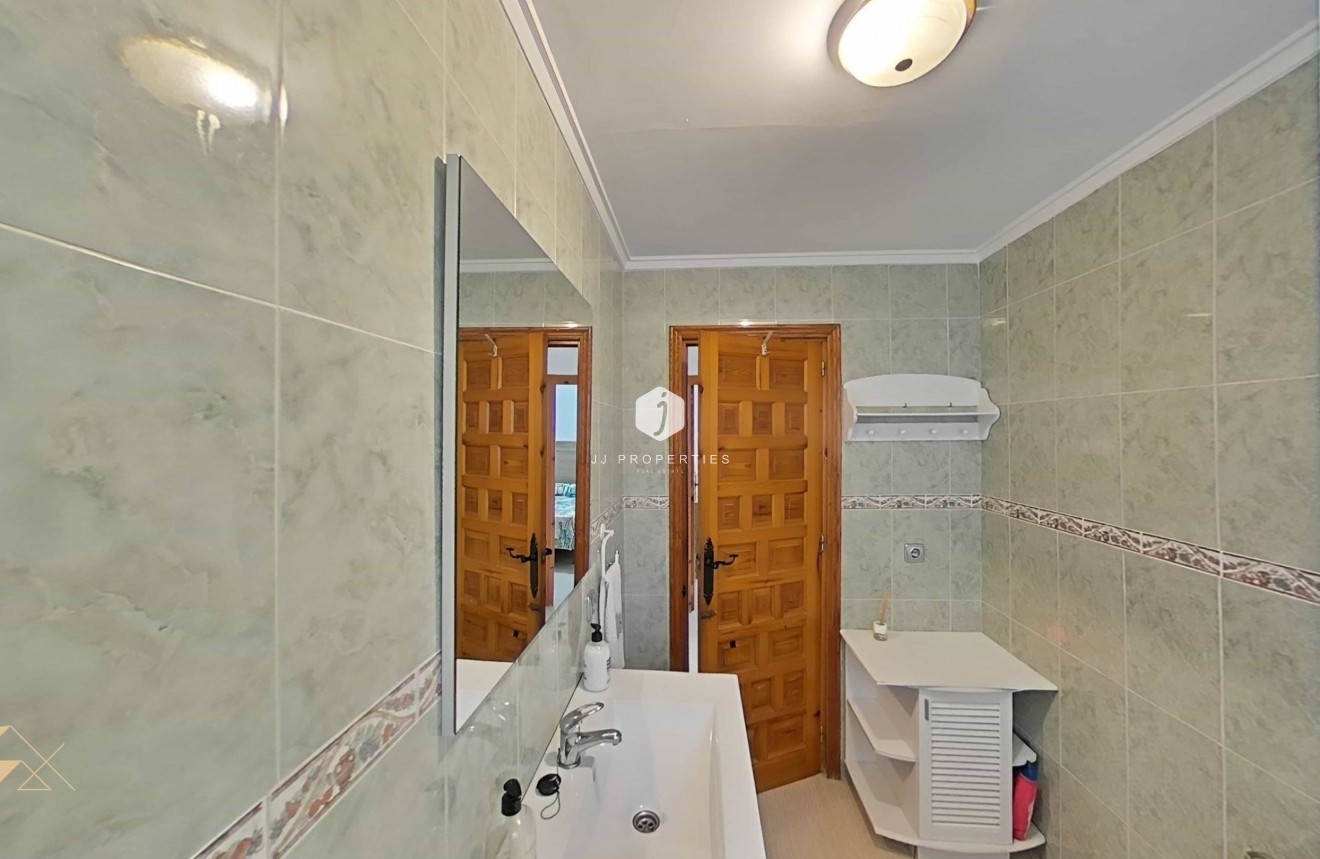 Segunda mano - Villa -
Torrevieja - San luis